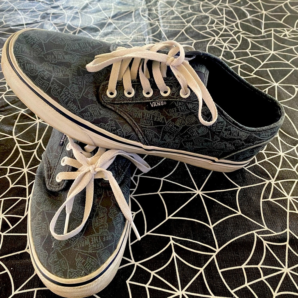 Vans size 10 Vans off the Wall style